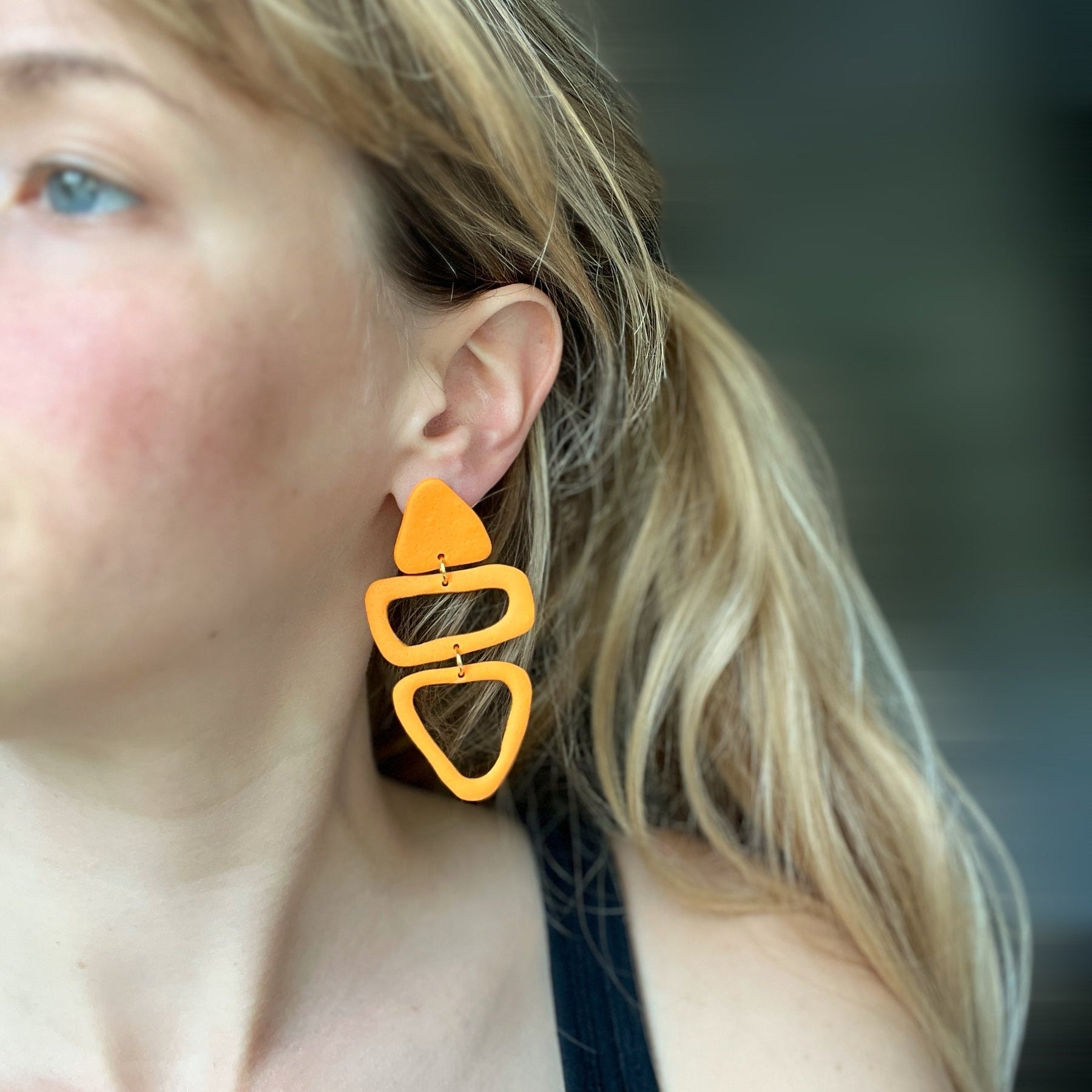 Abstract Dangles